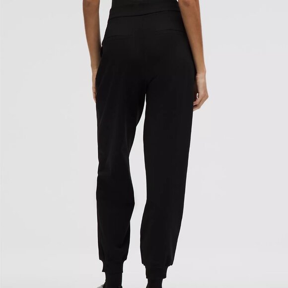 Daydrift High-Rise Jogger Regular - Picture 2 of 3